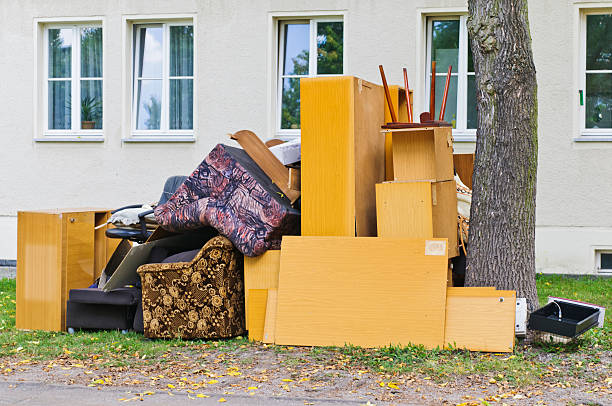 Best Yard Waste Removal  in Redwood, OR